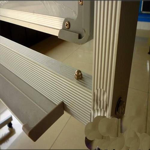 Whiteboard mobil cu doua fete OPTIMA 90x120cm